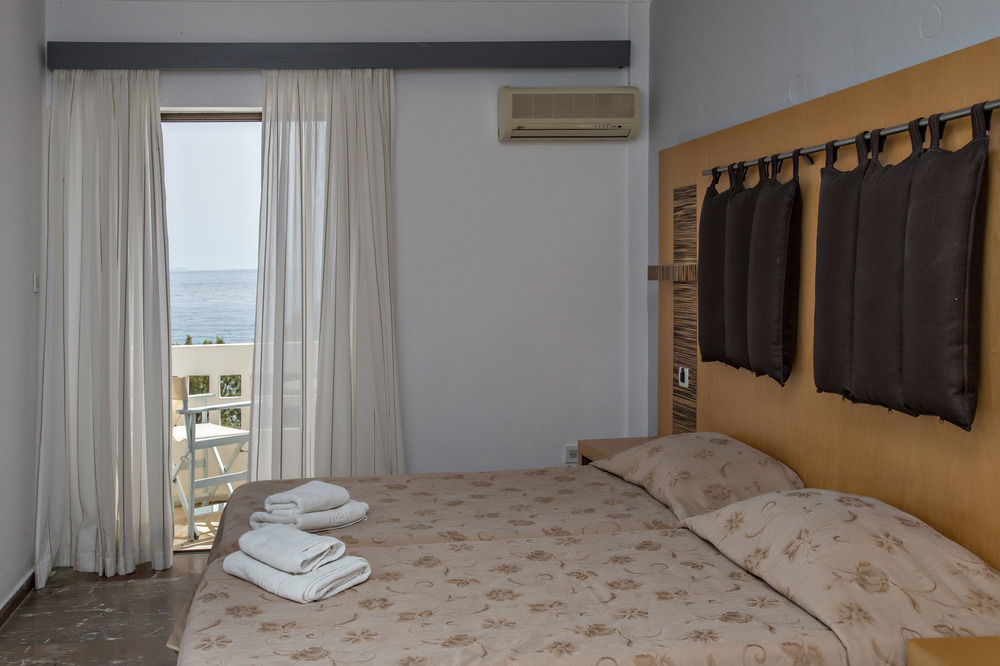Tínos Aeolos Bay Hotel מראה חיצוני תמונה